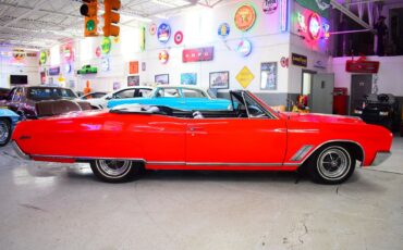 Buick-Skylark-1967-Convertible-3