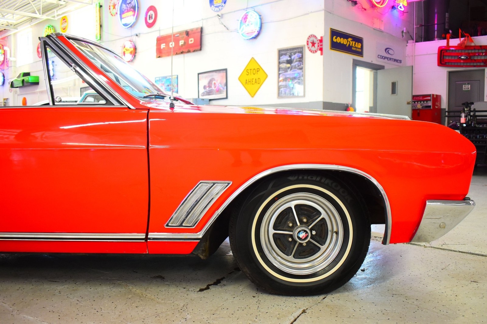 Buick-Skylark-1967-Convertible-9