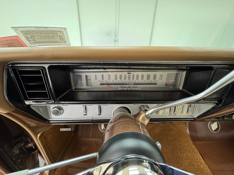 Buick-Skylark-1968-Burnished-Saddle-Ivory-43