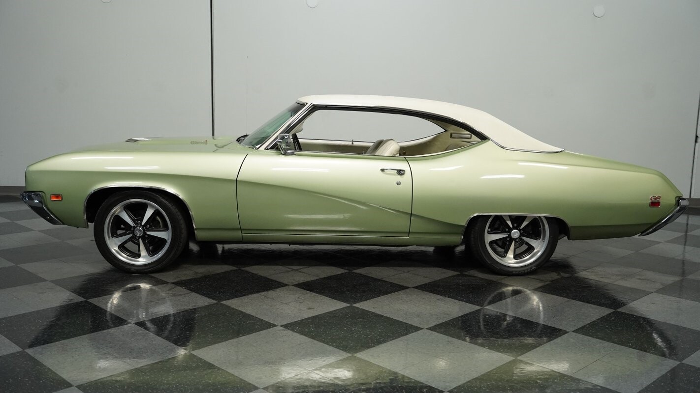 Buick-Skylark-1969-Hardtop-2