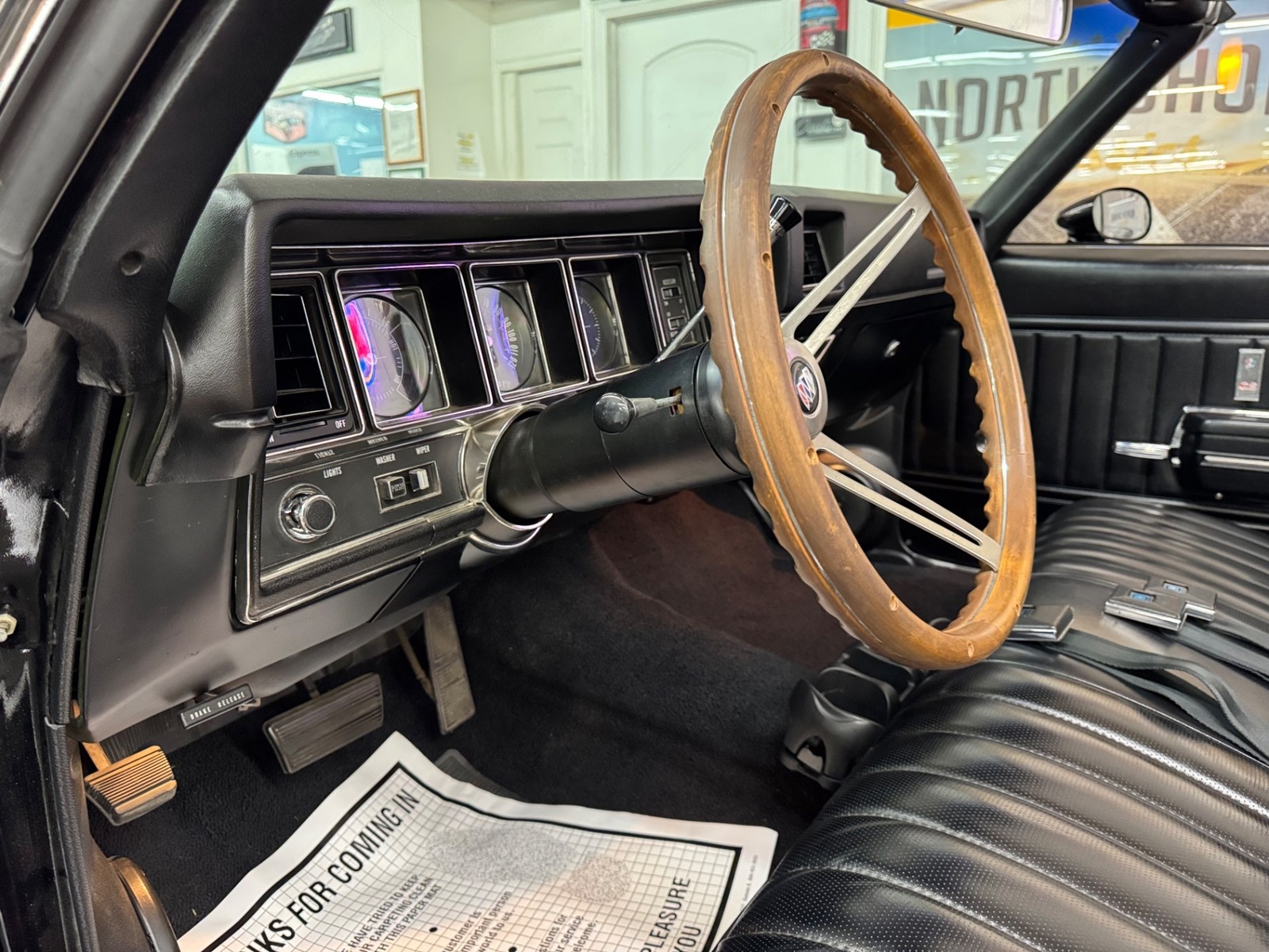 Buick-Skylark-1971-2-door-convt-35