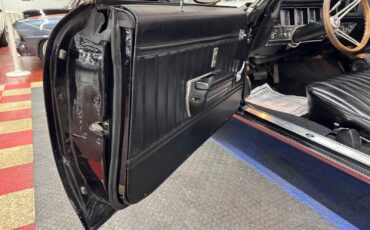 Buick-Skylark-1971-2-door-convt-37