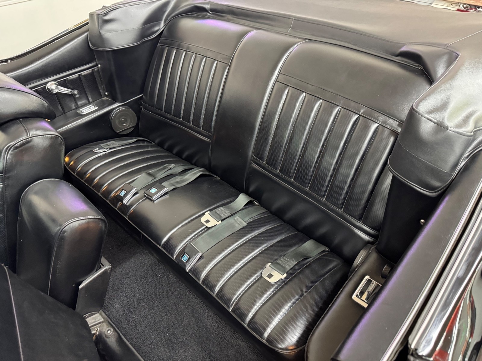 Buick-Skylark-1971-2-door-convt-39