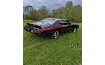 Buick-Skylark-1972-black-black-4
