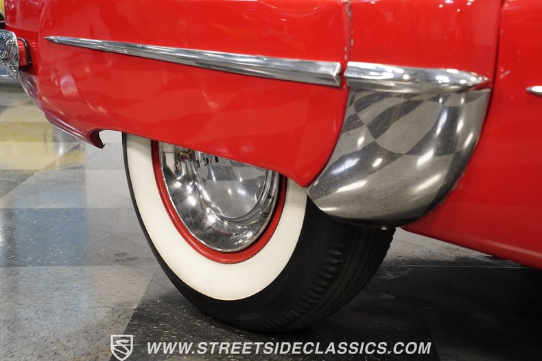 Buick-Special-1948-Red-Tan-16