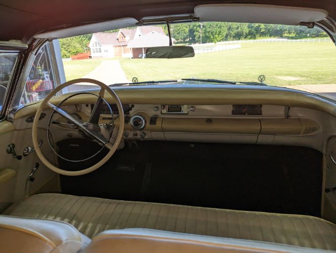 Buick-Special-1958-YellowWhite-Vinyl-t-YellowWhite-15