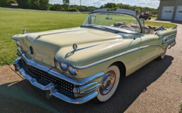 Buick-Special-1958-YellowWhite-Vinyl-t-YellowWhite-20