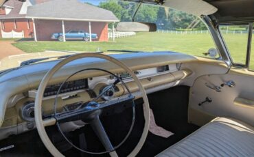 Buick-Special-1958-YellowWhite-Vinyl-t-YellowWhite-23