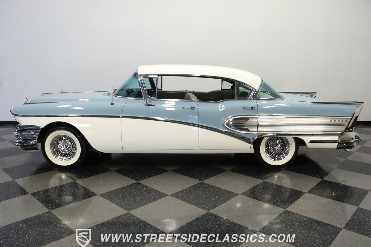 Buick-Super-1958-Sedan-2
