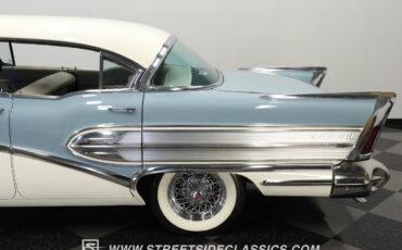 Buick-Super-1958-Sedan-23