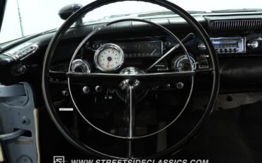 Buick-Super-1958-Sedan-36