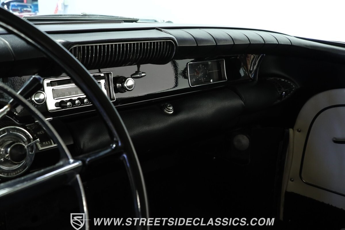 Buick-Super-1958-Sedan-39