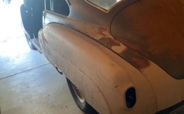 Buick-Super-fastback-1950-grey-3