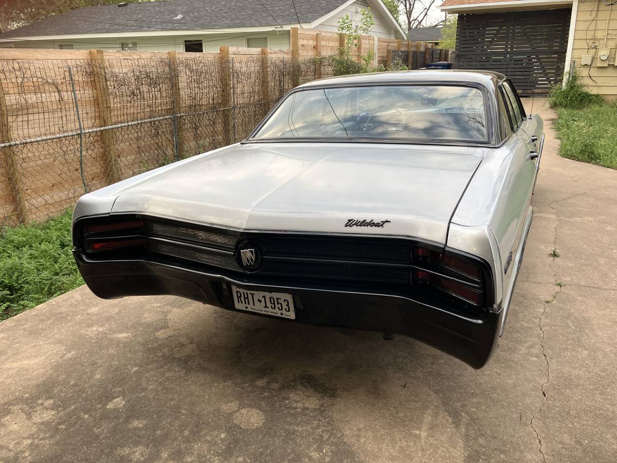 Buick-Wildcat-1965-10