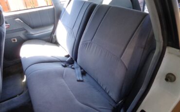 Buick-century-wagon-1995-15