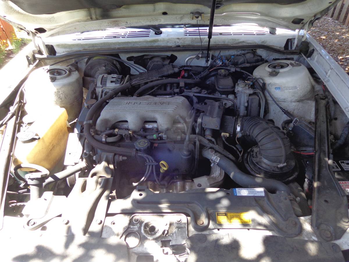 Buick-century-wagon-1995-18