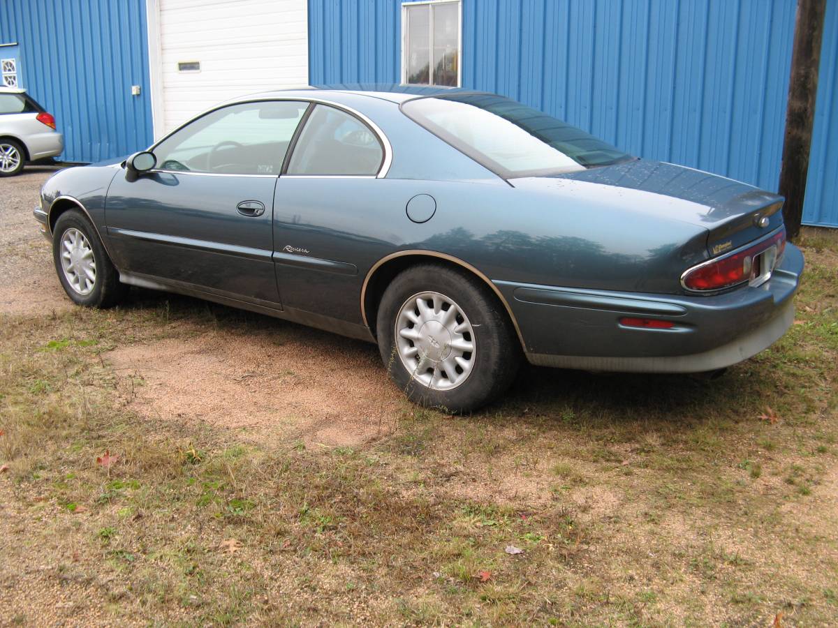 Buick-riviera-1995-green-1