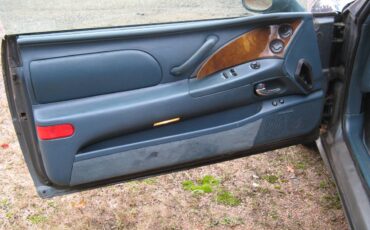 Buick-riviera-1995-green-12