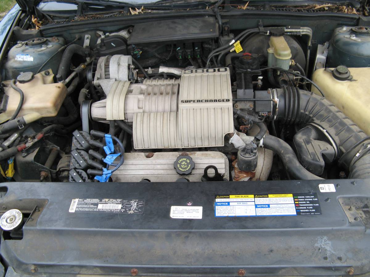 Buick-riviera-1995-green-15