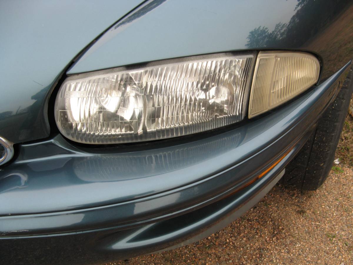 Buick-riviera-1995-green-5