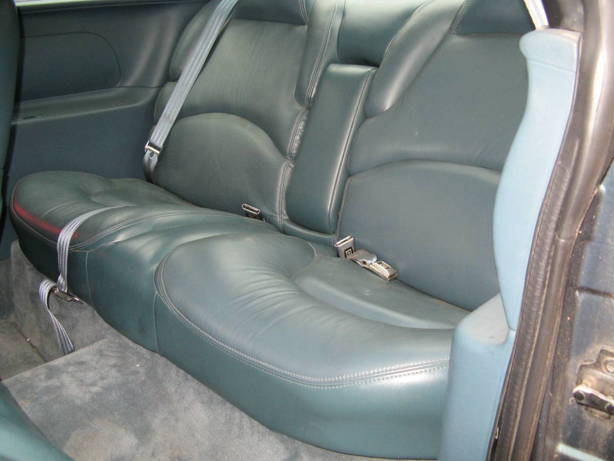 Buick-riviera-1995-green-7