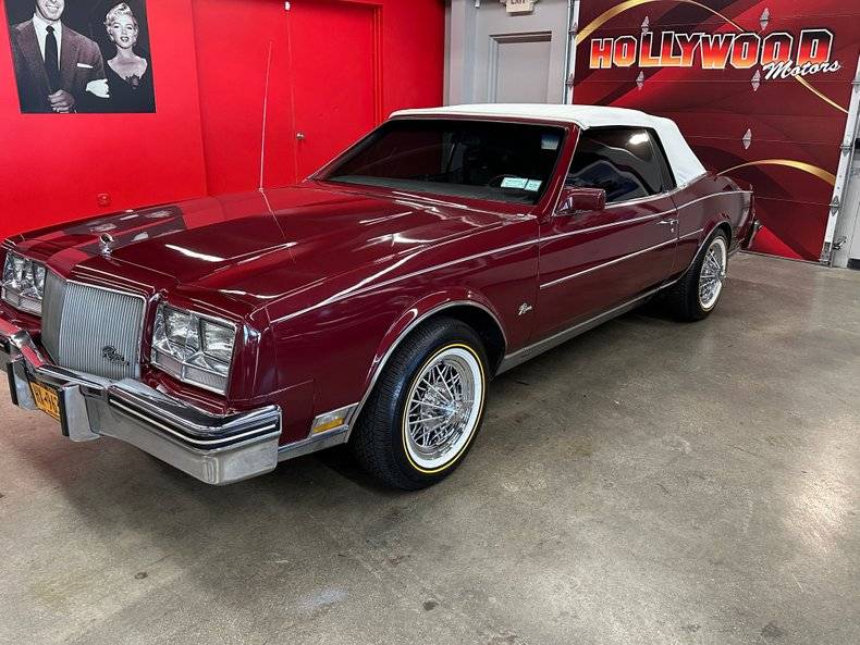 Buick-riviera-luxury-1984-2