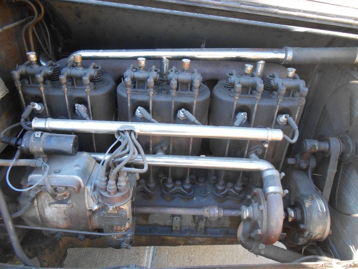 C55-7-passenger-touring-1915-brown-4