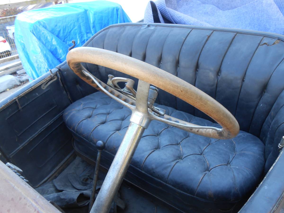 C55-7-passenger-touring-1915-brown-5