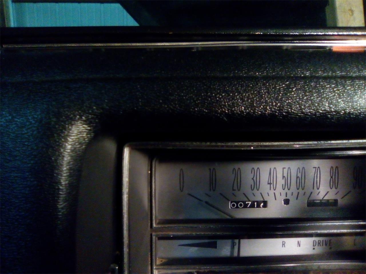 Cadillac-2-dr-coupe-1974-Black-Gray-10