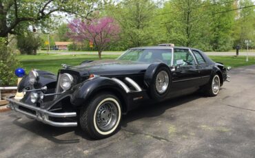 Cadillac-2-dr-coupe-1974-Black-Gray-20