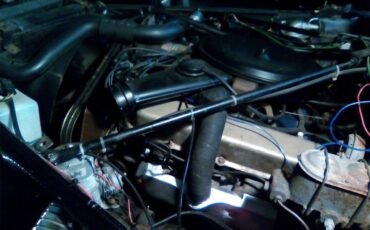 Cadillac-2-dr-coupe-1974-Black-Gray-24
