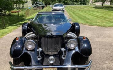 Cadillac-2-dr-coupe-1974-Black-Gray-4