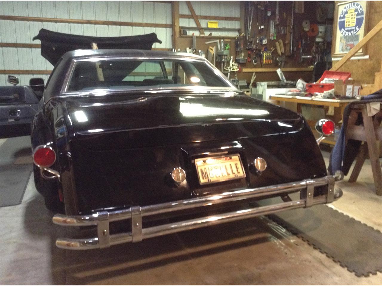 Cadillac-2-dr-coupe-1974-Black-Gray-6