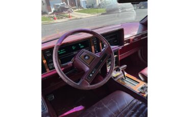Cadillac-2-dr-coupe-1989-Maroon-Maroon