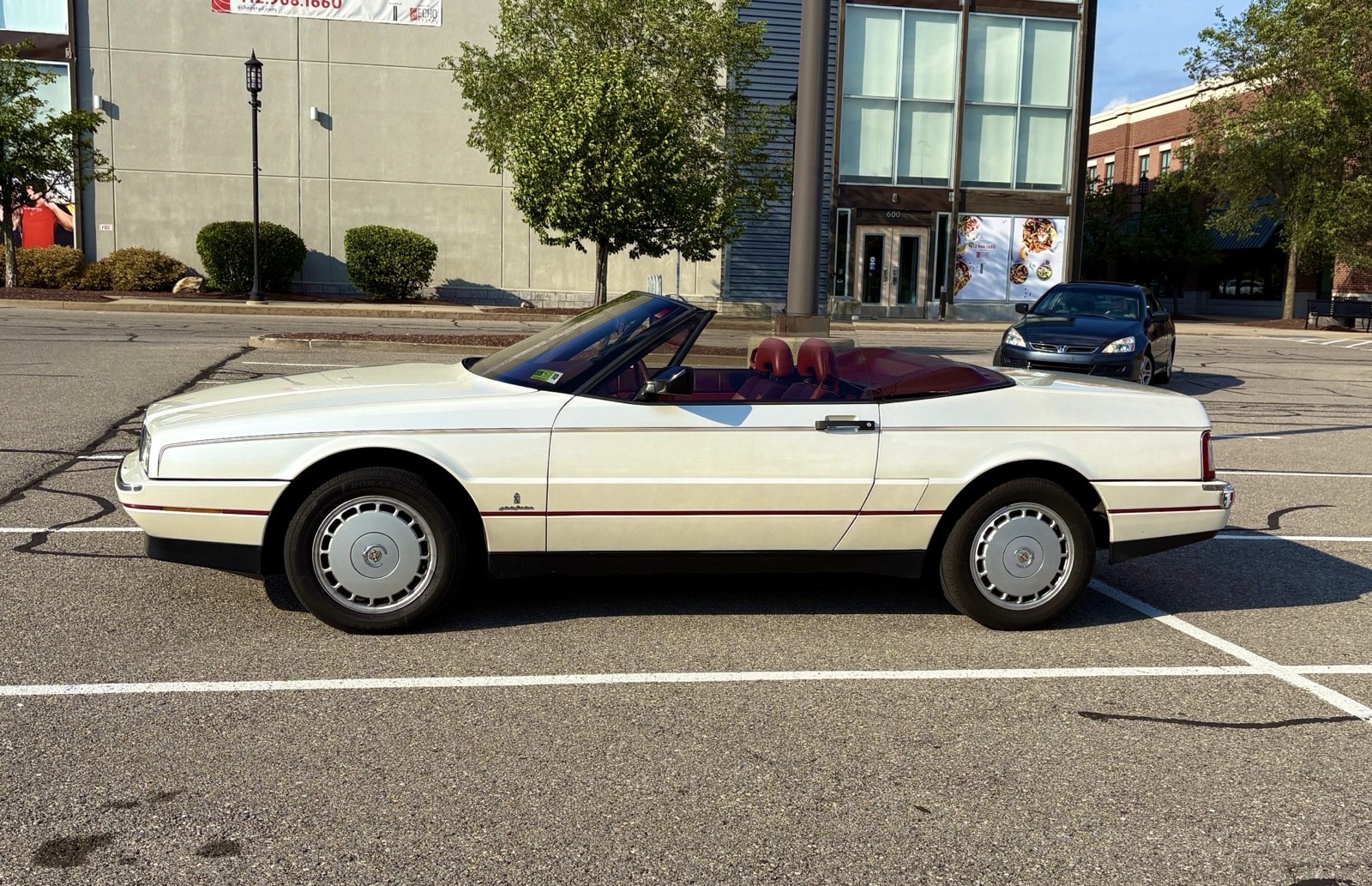 Cadillac Allante 1989