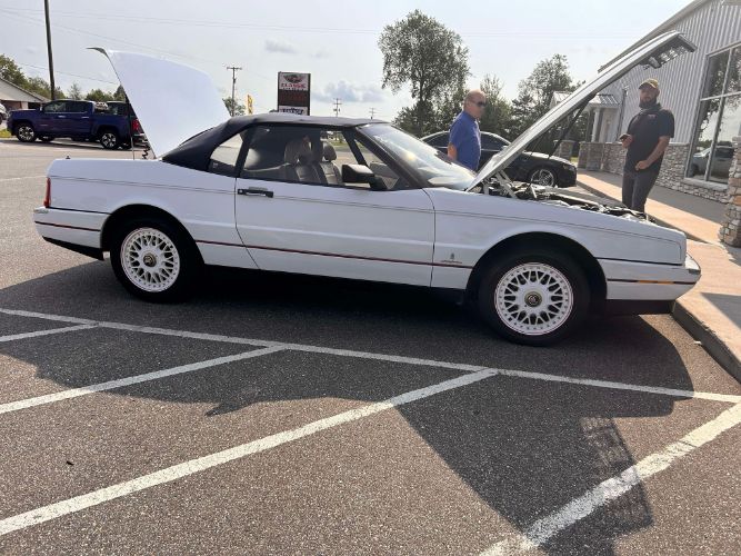 Cadillac-Allante-1991-18