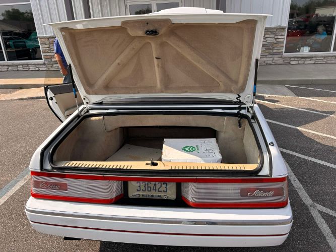Cadillac-Allante-1991-20