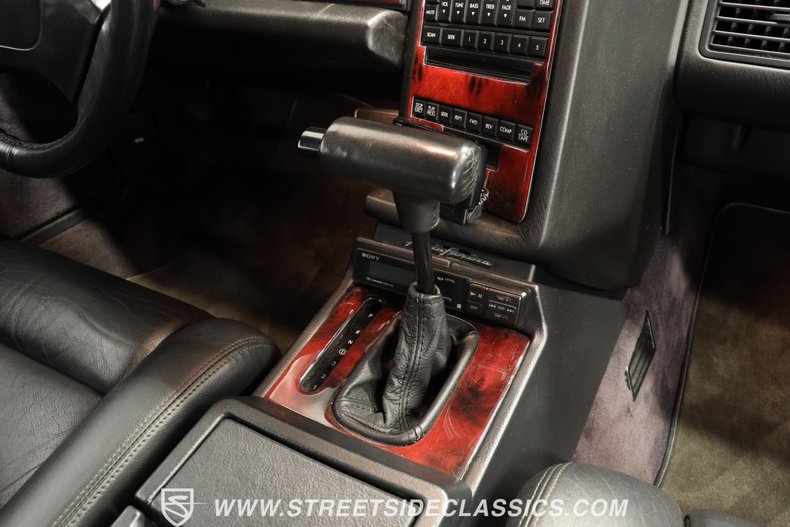 Cadillac-Allante-1991-Black-Charcoal-38