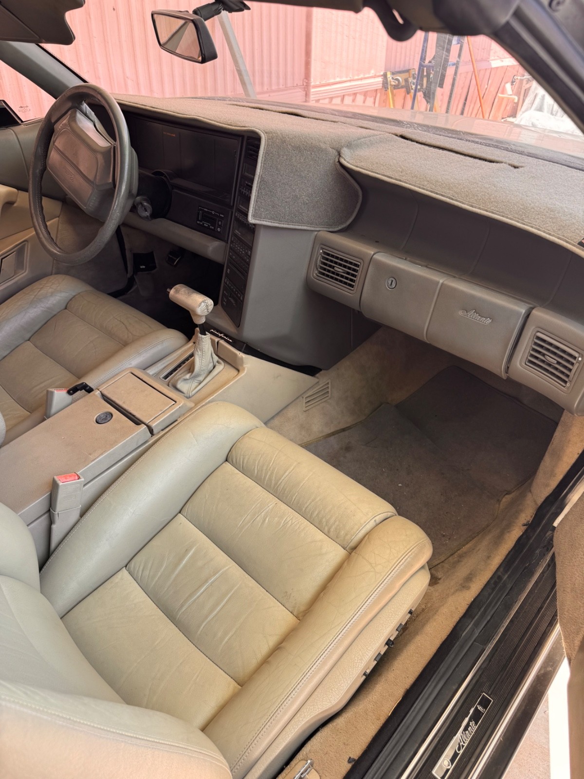 Cadillac-Allante-1991-Convertible-11