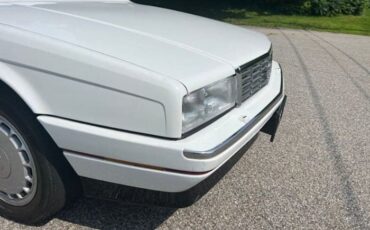 Cadillac-Allante-1991-White-Burgundy-16