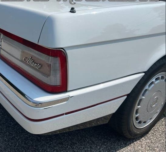 Cadillac-Allante-1991-White-Burgundy-18