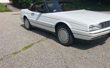 Cadillac-Allante-1991-White-Burgundy-2