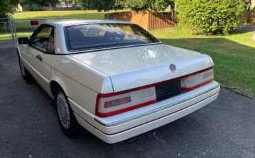Cadillac-Allante-1992-1