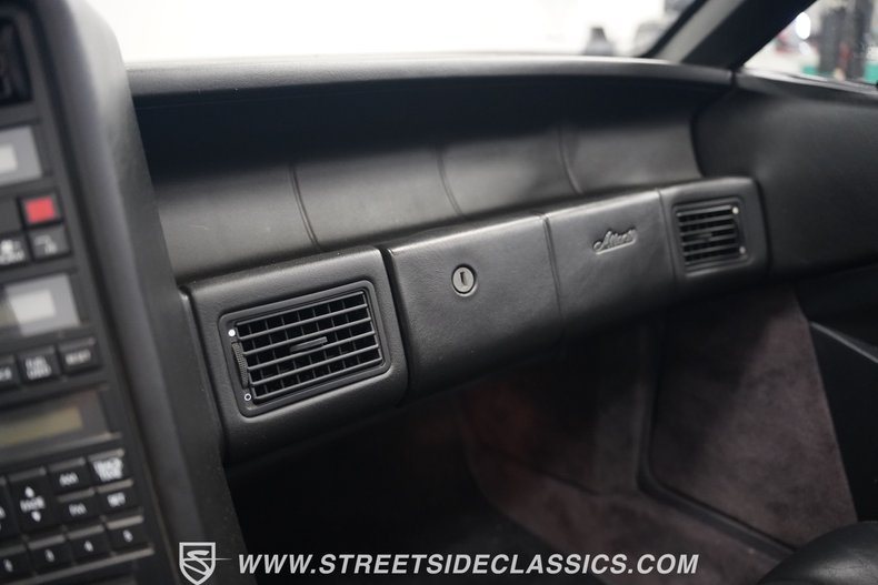Cadillac-Allante-1992-Opaque-White-Charcoal-15