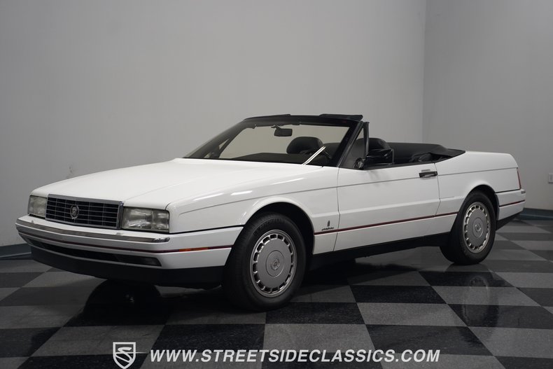 Cadillac-Allante-1992-Opaque-White-Charcoal-18