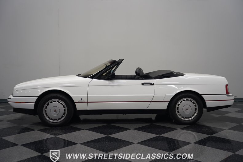 Cadillac-Allante-1992-Opaque-White-Charcoal-19