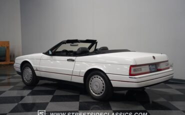 Cadillac-Allante-1992-Opaque-White-Charcoal-21