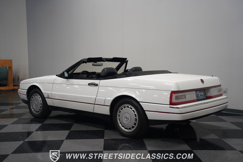 Cadillac-Allante-1992-Opaque-White-Charcoal-21