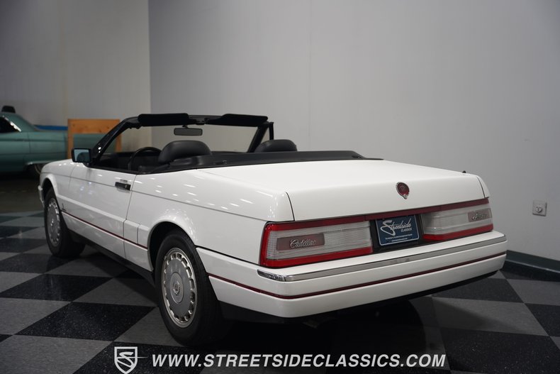 Cadillac-Allante-1992-Opaque-White-Charcoal-22