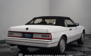 Cadillac-Allante-1992-Opaque-White-Charcoal-24